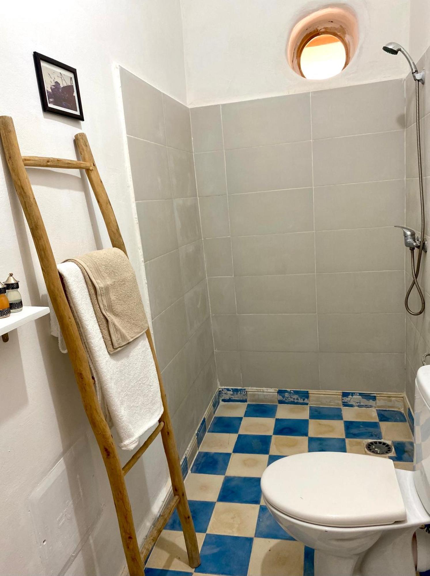 Adam House Apartman Szavíra Kültér fotó