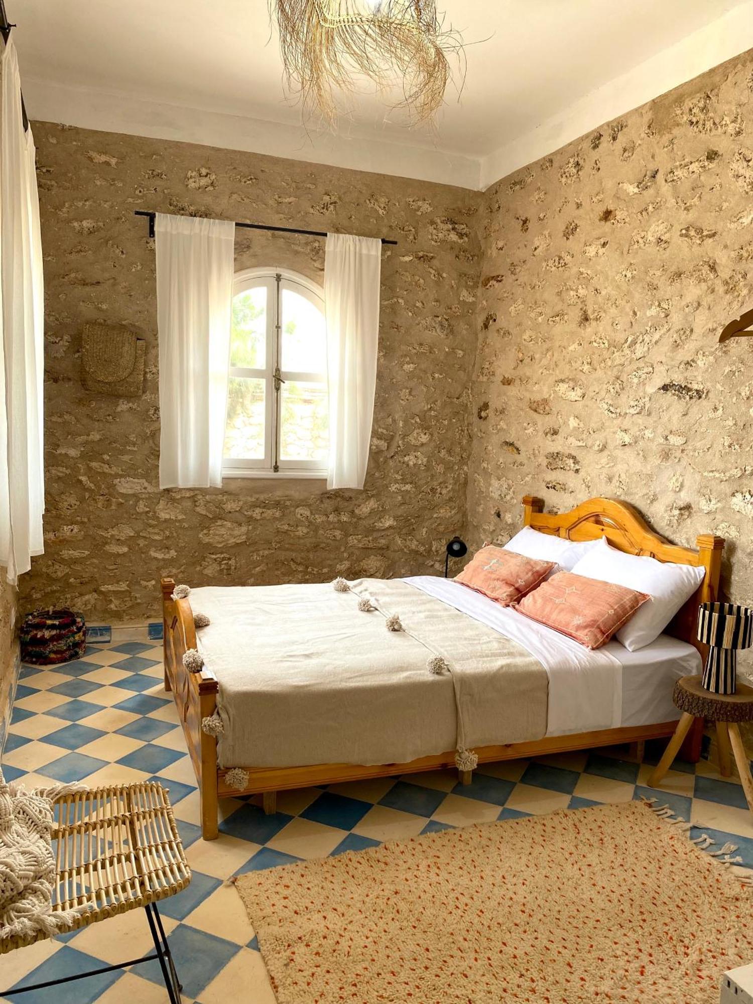 Adam House Apartman Szavíra Kültér fotó