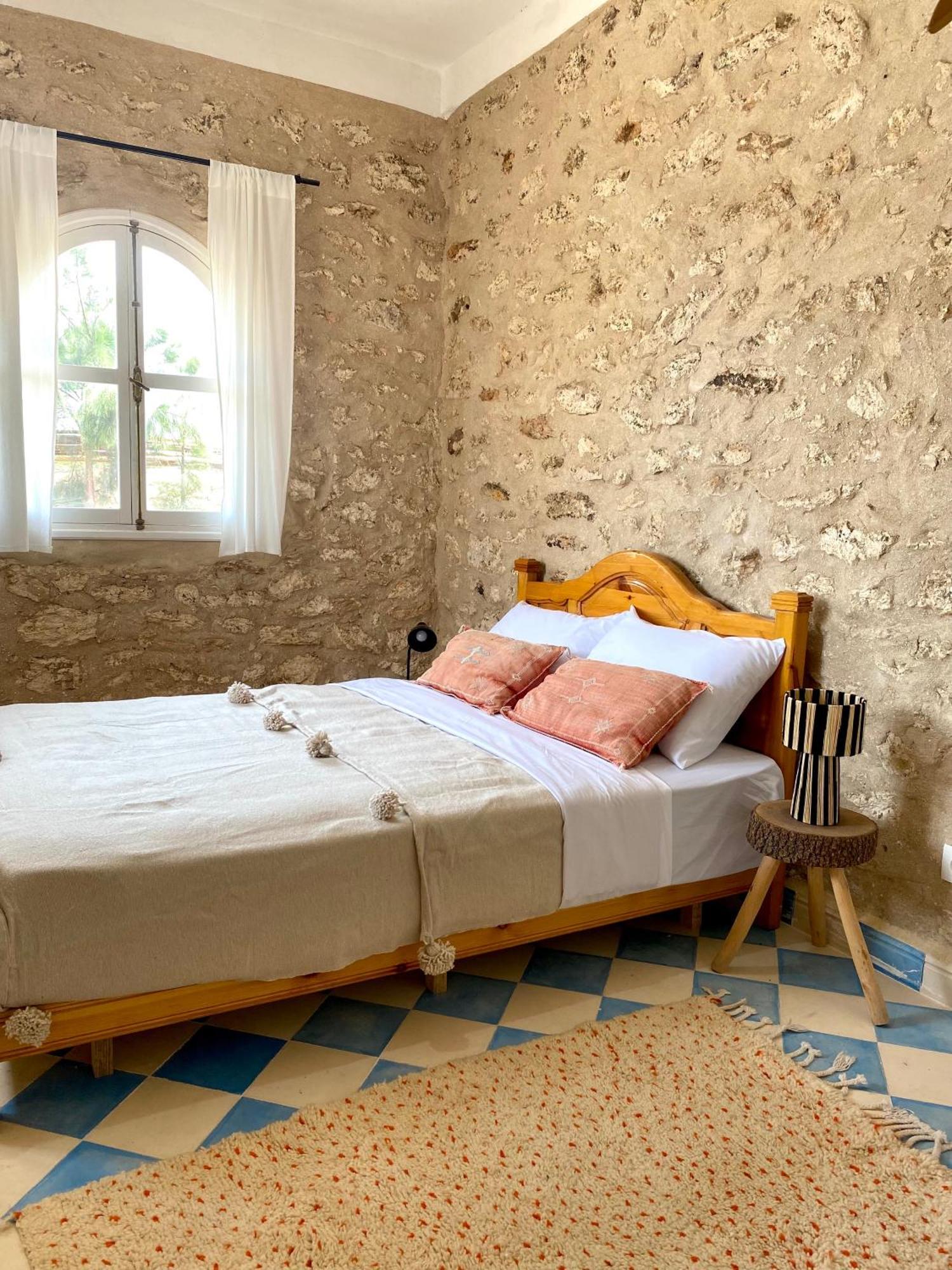 Adam House Apartman Szavíra Kültér fotó